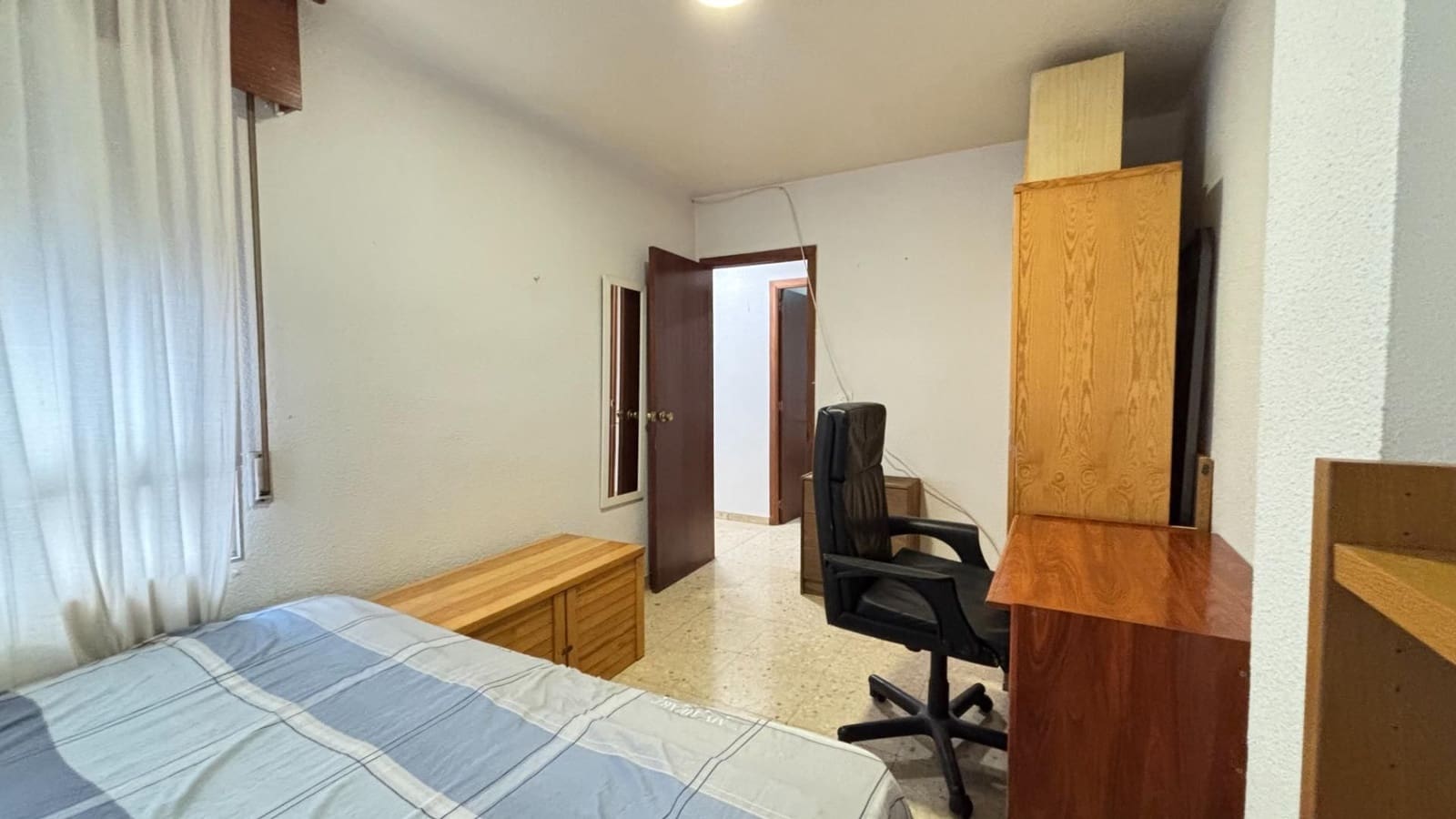 4 Zimmer Wohnung zu verkaufen in Alicante / Alacant Stadt - 229.900 € (Ref: 9503551)