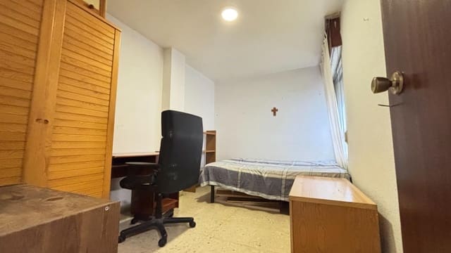 4 Zimmer Wohnung zu verkaufen in Benalúa, Alicante / Alacant Stadt - 229.900 € (Ref: 9503551)
