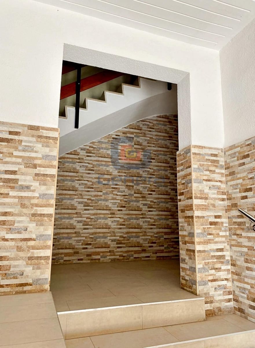 3 soveværelse Lejlighed til salg i Alicante by - € 169.000 (Ref: 9518022)