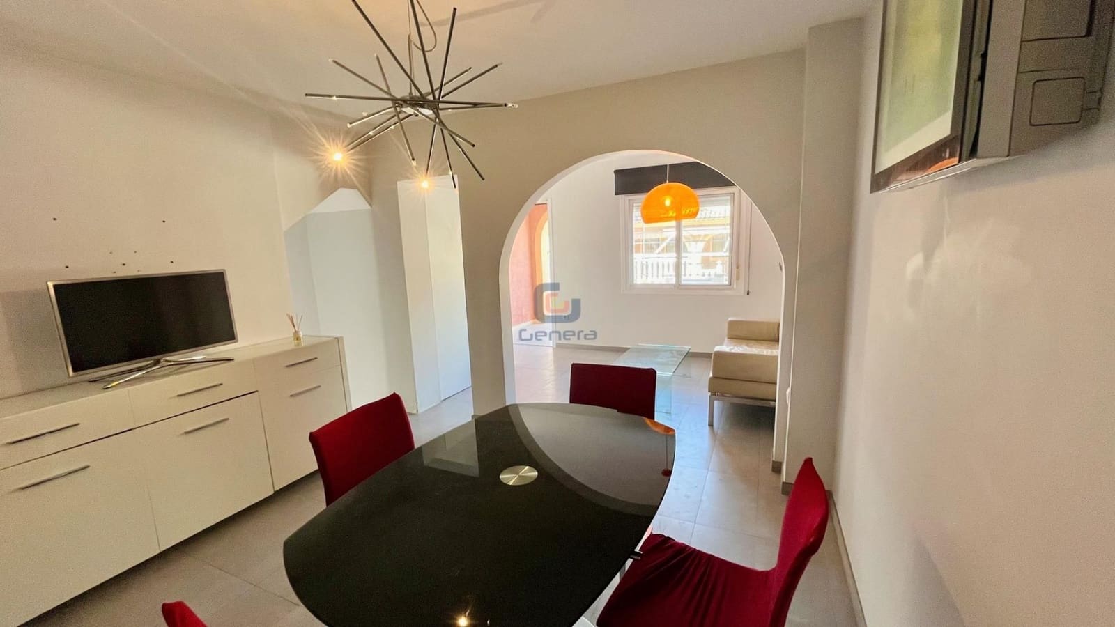 2 soveværelse Bungalow til salg i Santa Pola med swimmingpool - € 220.000 (Ref: 9521924)