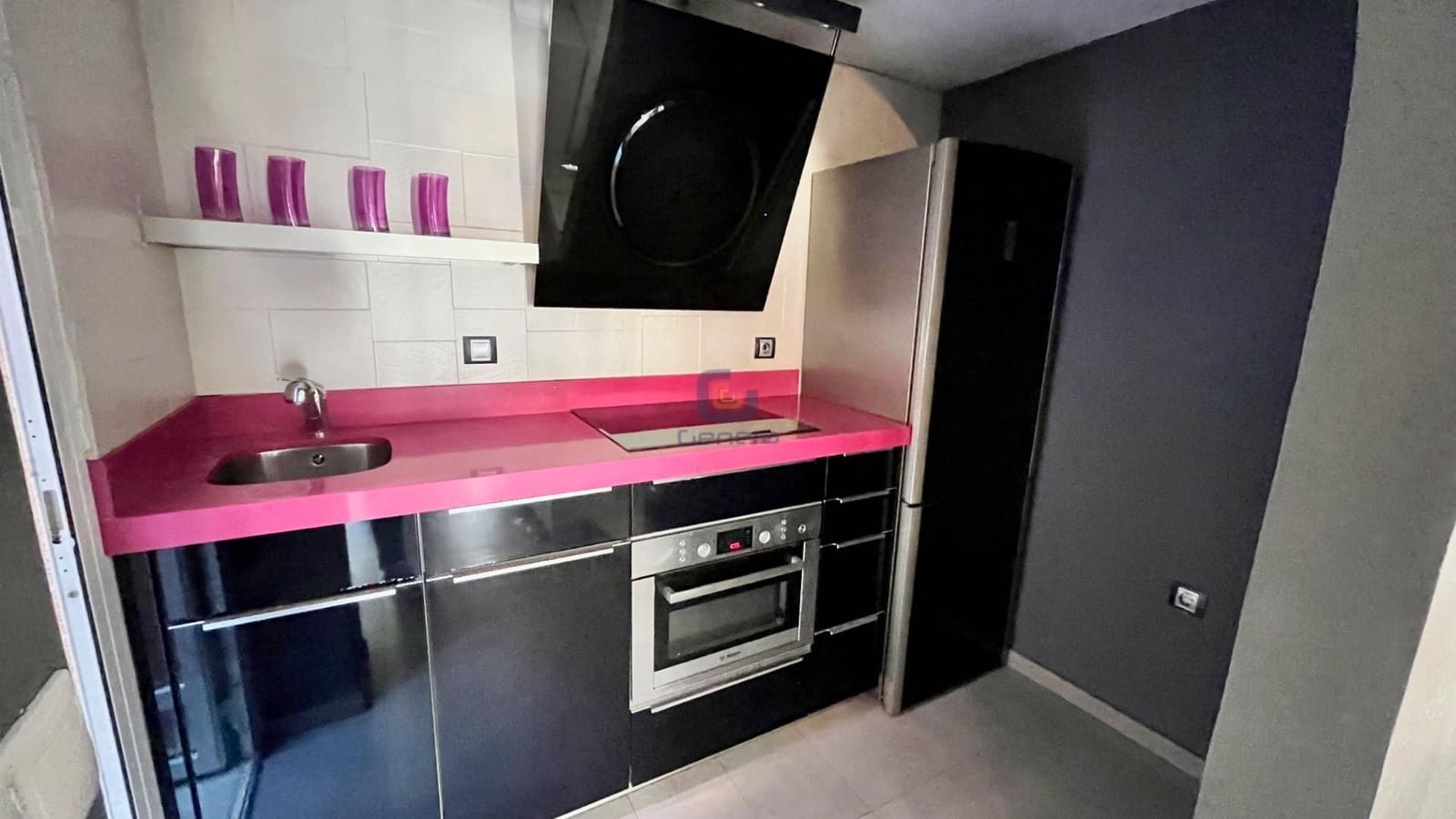 2 soveværelse Bungalow til salg i Santa Pola med swimmingpool - € 220.000 (Ref: 9521924)