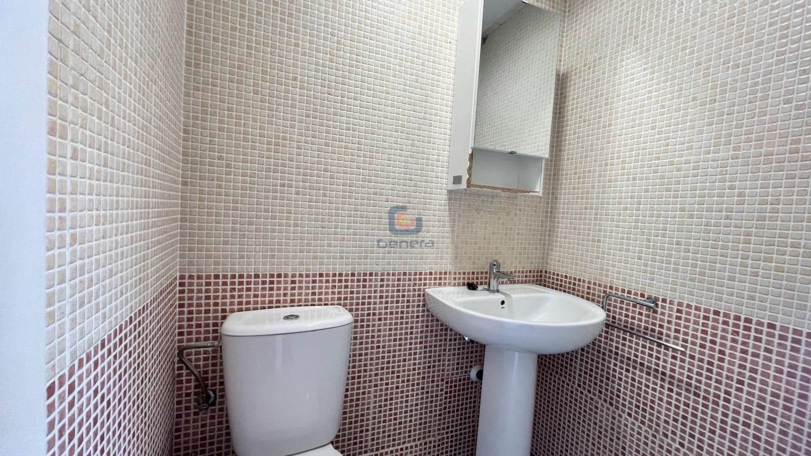 2 soveværelse Bungalow til salg i Santa Pola med swimmingpool - € 220.000 (Ref: 9521924)