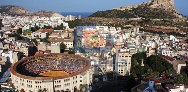 Comercial para venda em Mercado, Alicante cidade - 175 000 € (Ref: 9535297)