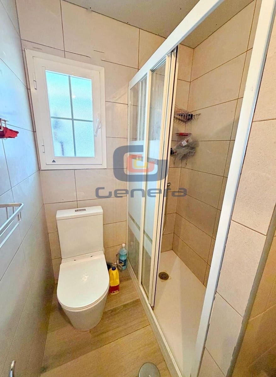 4 soverom Leilighet til salgs i Alicante by - € 99 000 (Ref: 9535299)