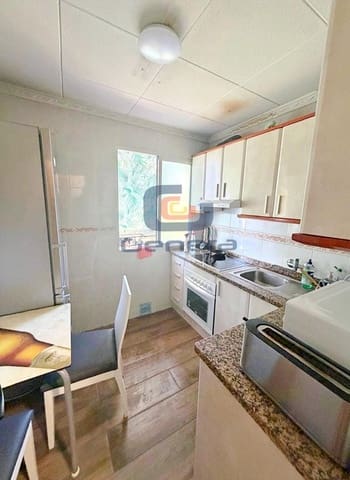 4 soverom Leilighet til salgs i Virgen del Remedio - Parque lo Morant, Alicante by - € 99 000 (Ref: 9535299)