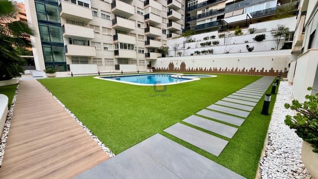 2 bedroom Flat for sale in La Cala de Villajoyosa, La Villajoyosa / Vila Joiosa with pool garage - € 245,000 (Ref: 9542396)