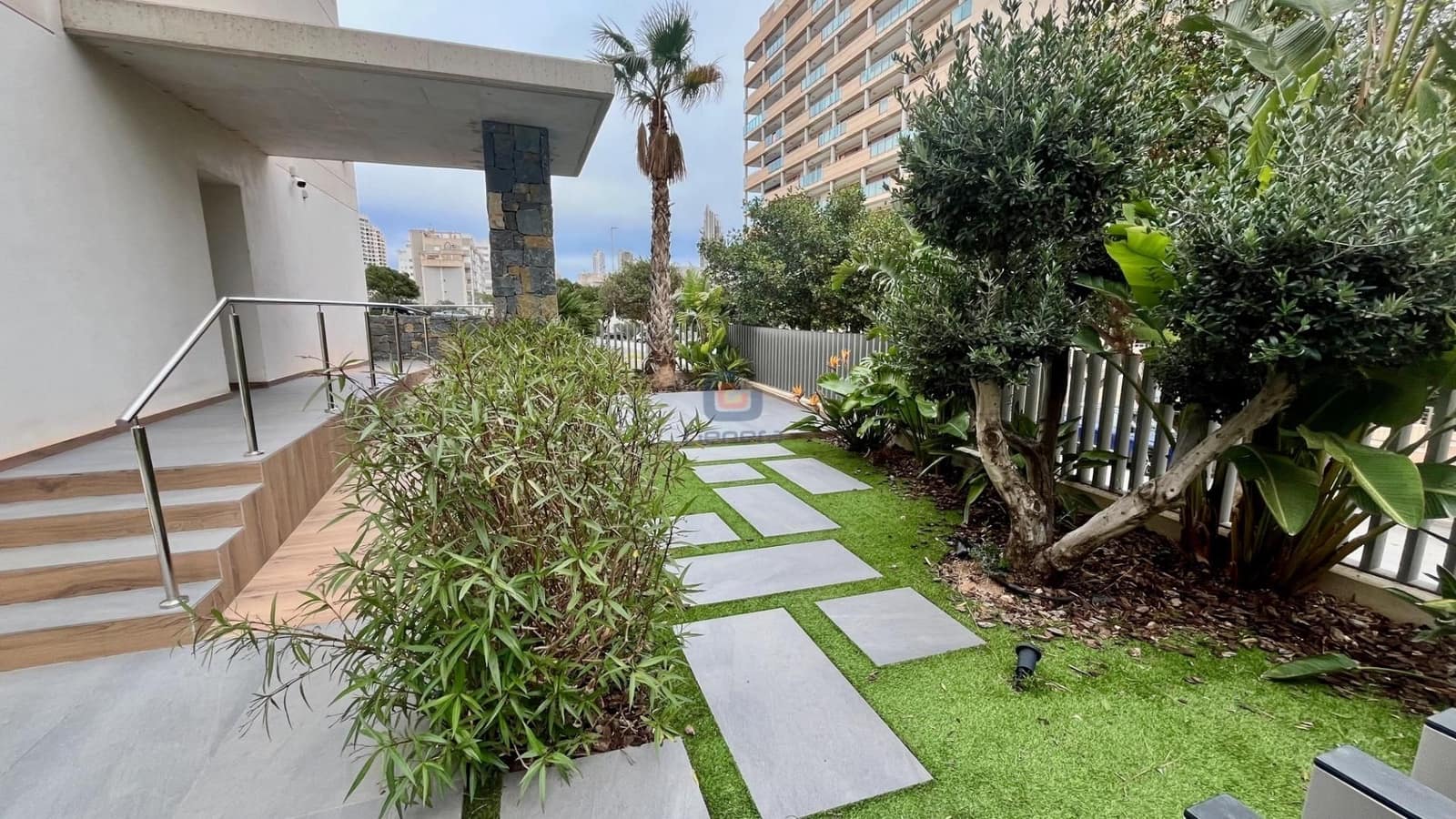 2 chambre Appartement à vendre à La Villajoyosa / Vila Joiosa avec piscine garage - 245 000 € (Ref: 9542396)