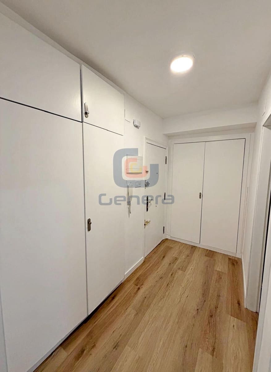 Piso de 3 habitaciones en Alicante / Alacant ciudad en venta - 169.000 € (Ref: 9553194)