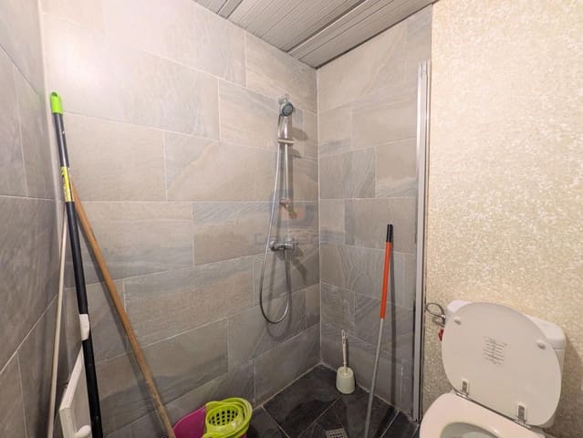 4 soveværelse Lejlighed til salg i Barrio del Centro, Alicante by - € 309.000 (Ref: 9559350)