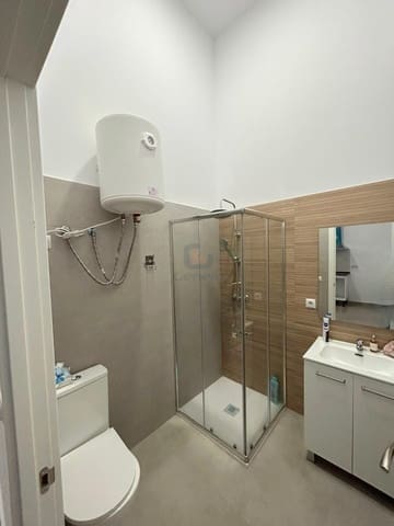 1 Zimmer Wohnung zu verkaufen in Florida Baja, Alicante / Alacant Stadt - 129.900 € (Ref: 9566791)