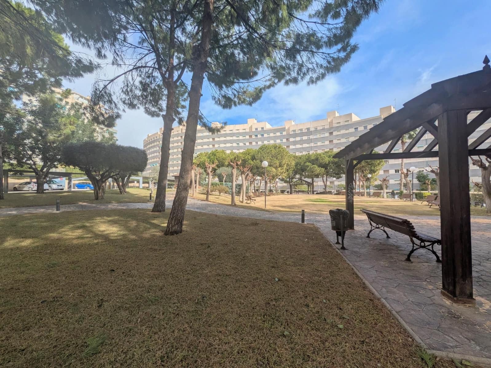 3 chambre Appartement à vendre à El Campello avec piscine garage - 375 000 € (Ref: 9566792)