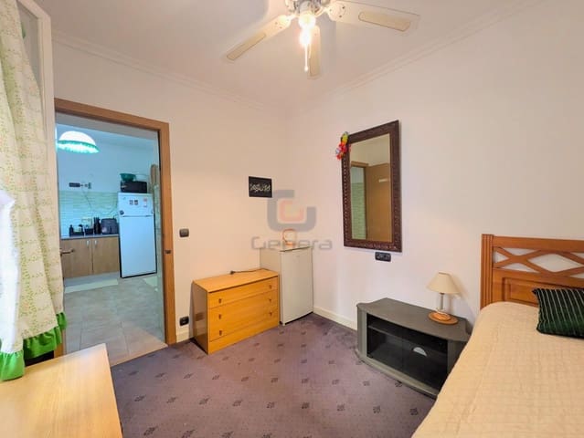 6 soveværelse Hotel til salg i Barrio del Centro, Alicante by - € 499.000 (Ref: 9566794)