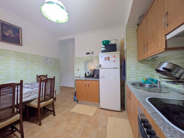 6 soveværelse Hotel til salg i Barrio del Centro, Alicante by - € 499.000 (Ref: 9566794)