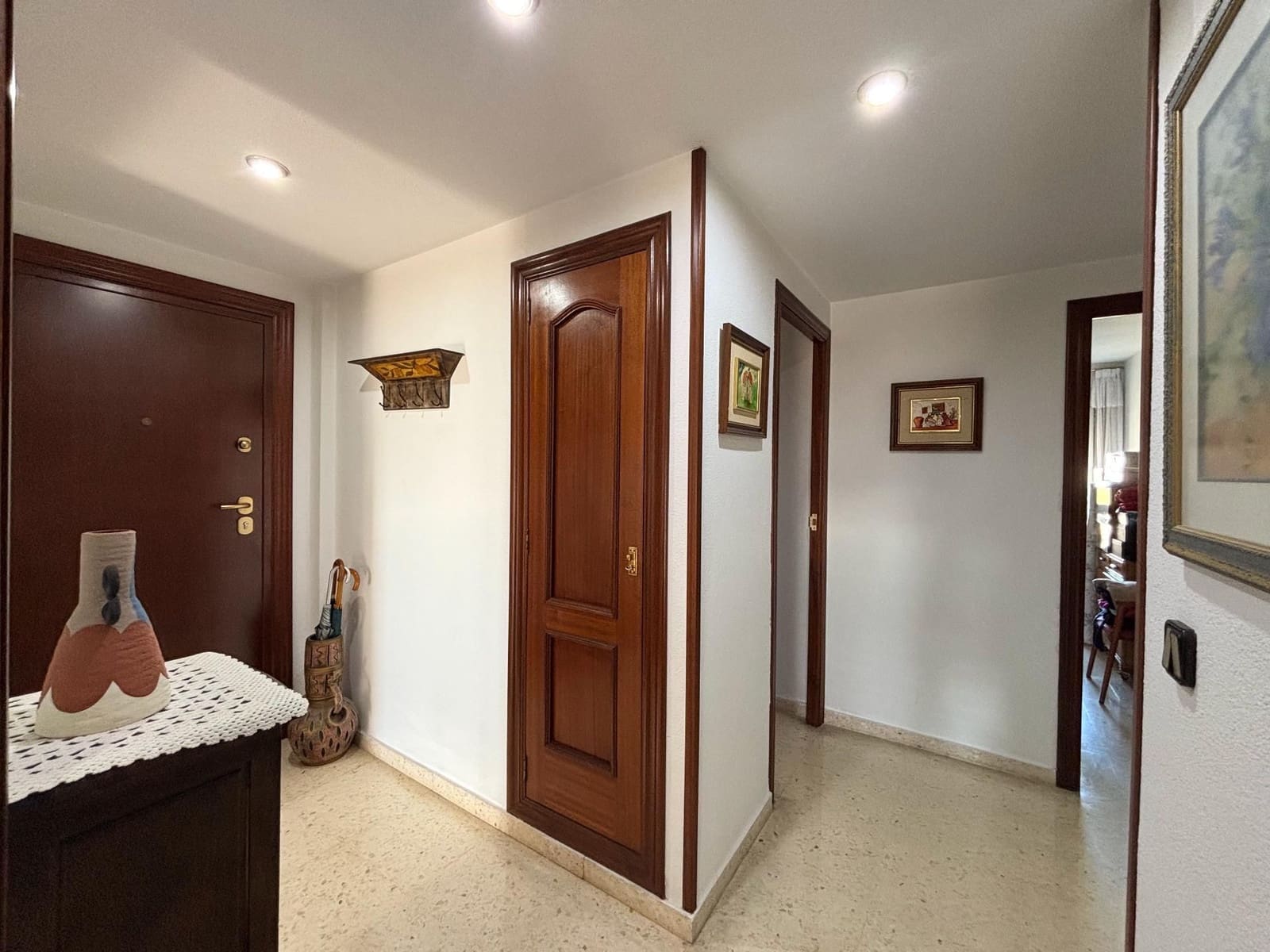 3 soveværelse Lejlighed til salg i Alicante by med swimmingpool garage - € 285.000 (Ref: 9626710)