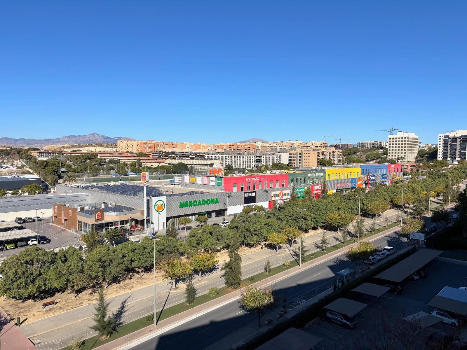 3 soveværelse Lejlighed til salg i Alicante by med swimmingpool garage - € 285.000 (Ref: 9626710)