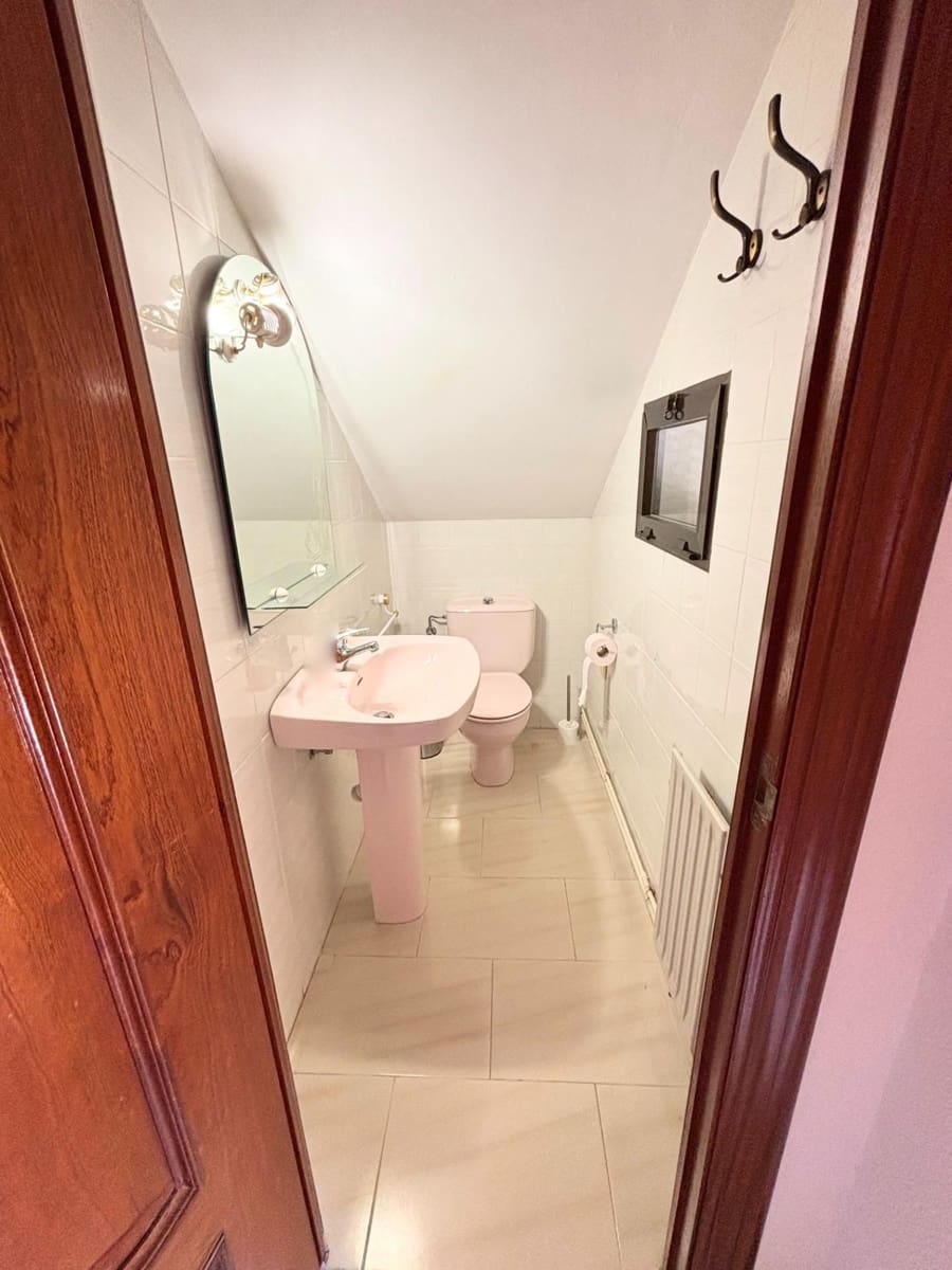 4 quarto Moradia para venda em Benidorm com piscina garagem - 870 000 € (Ref: 9630606)