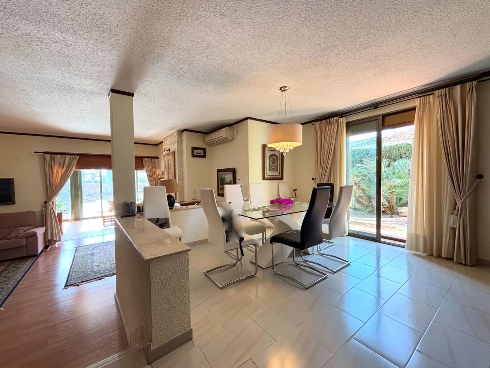 4 quarto Moradia para venda em Benidorm com piscina garagem - 870 000 € (Ref: 9630606)