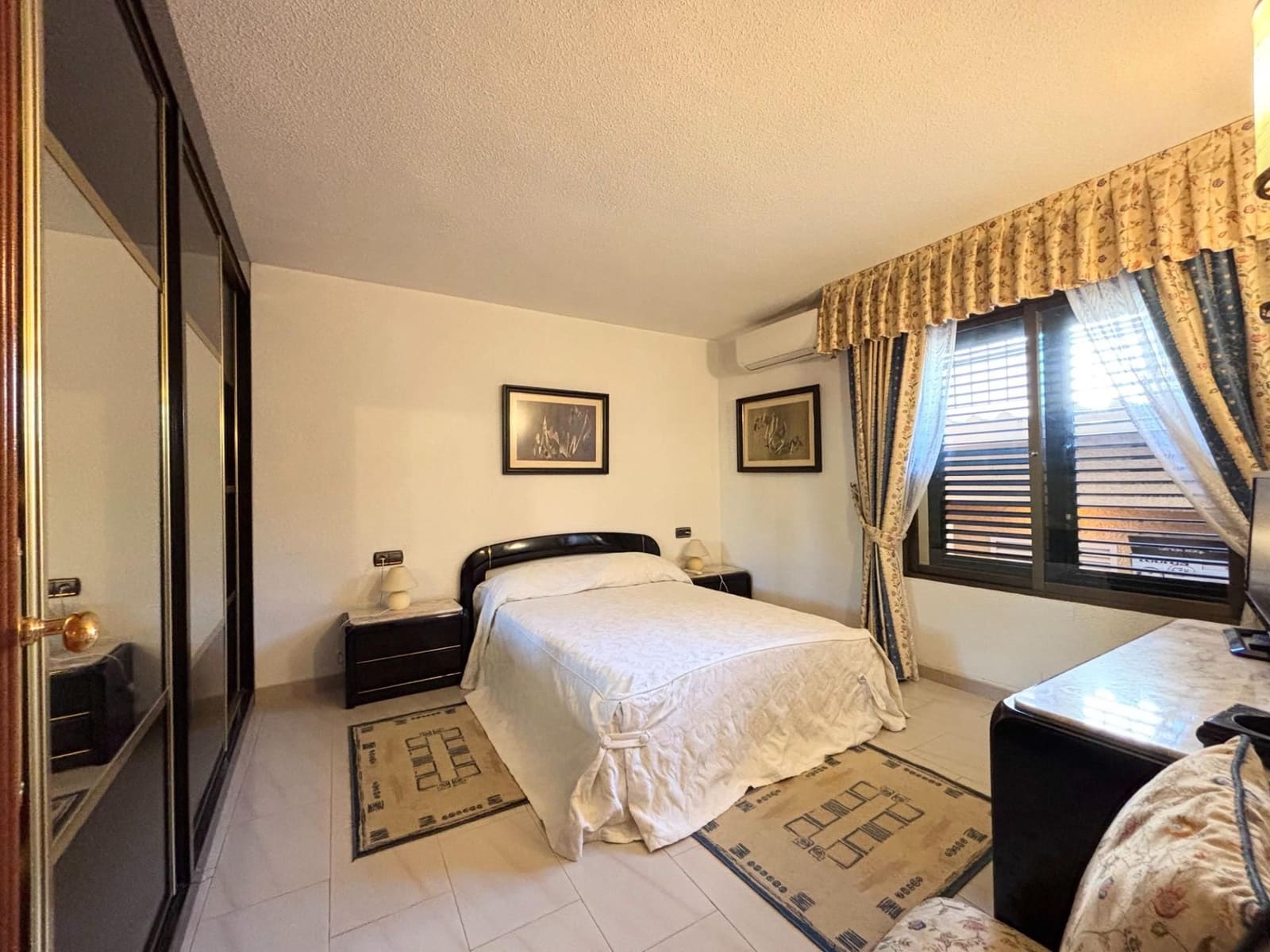 4 quarto Moradia para venda em Benidorm com piscina garagem - 870 000 € (Ref: 9630606)