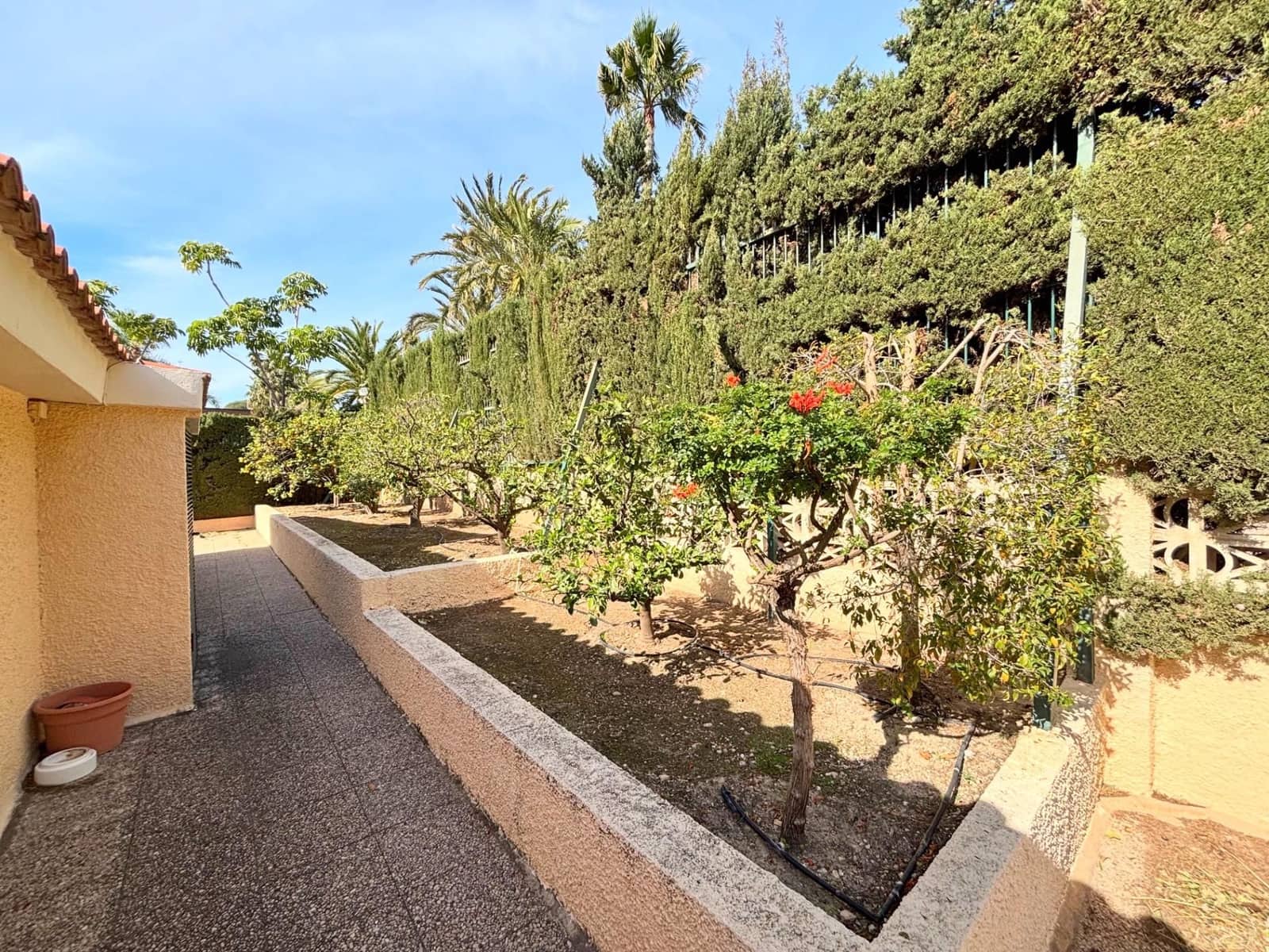 4 quarto Moradia para venda em Benidorm com piscina garagem - 870 000 € (Ref: 9630606)