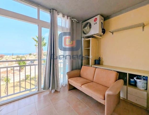 2 makuuhuone Asunto myytävänä paikassa Cala d'Or, El Campello mukana uima-altaan 
autotalli - 199 900 € (Ref: 9635334)