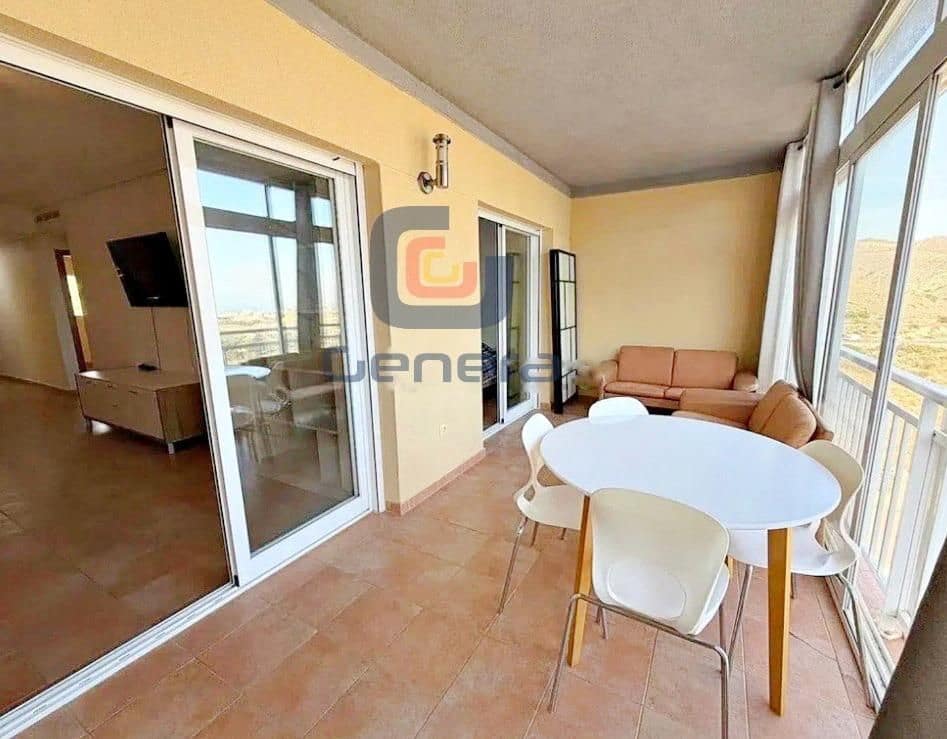 2 makuuhuone Asunto myytävänä paikassa El Campello mukana uima-altaan 
autotalli - 199 900 € (Ref: 9635334)