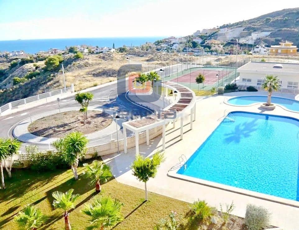 2 makuuhuone Asunto myytävänä paikassa El Campello mukana uima-altaan 
autotalli - 199 900 € (Ref: 9635334)