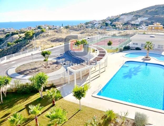 2 makuuhuone Asunto myytävänä paikassa Cala d'Or, El Campello mukana uima-altaan 
autotalli - 199 900 € (Ref: 9635334)