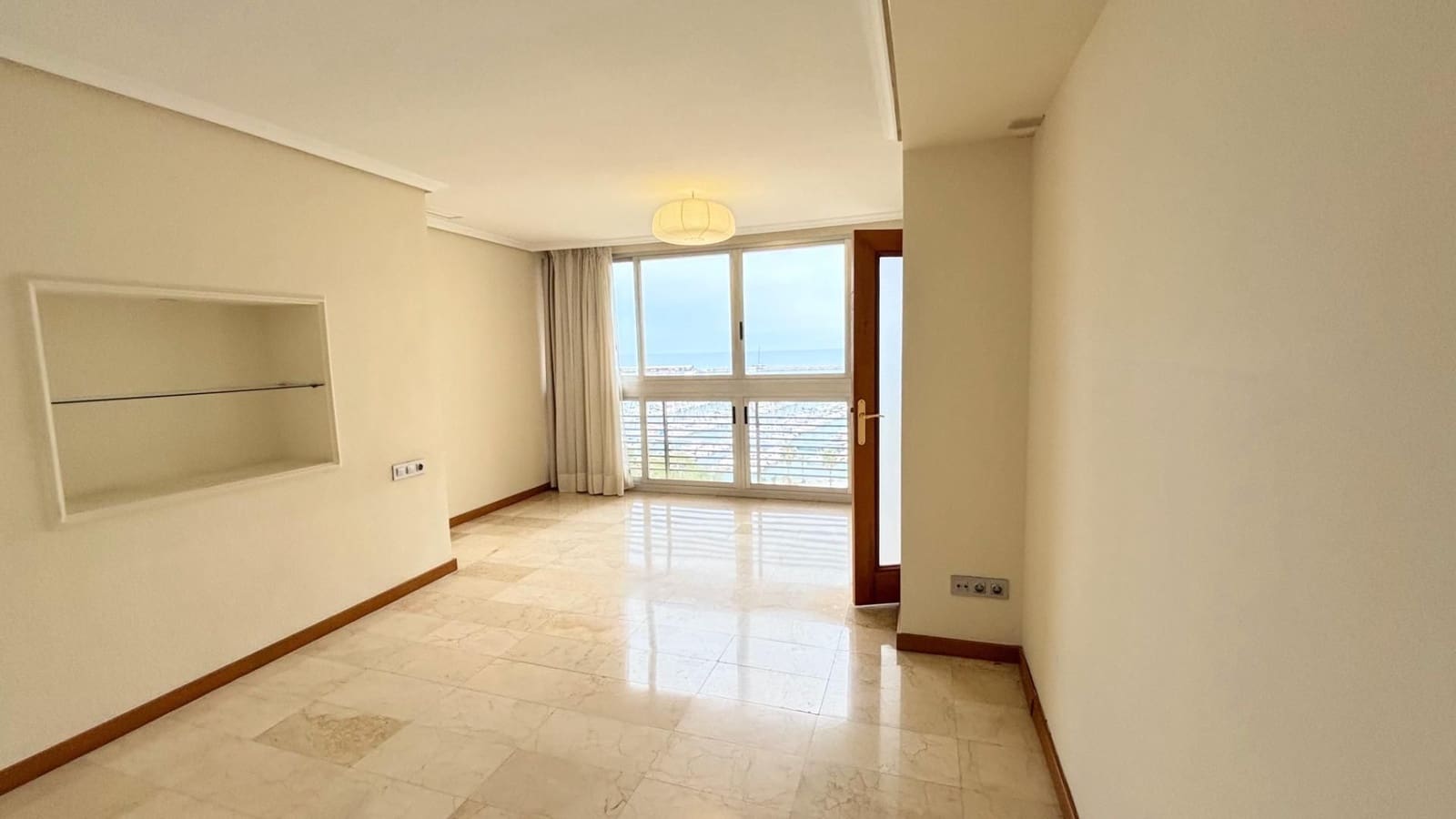 2 chambre Appartement à vendre à Alicante ville - 760 000 € (Ref: 9650530)