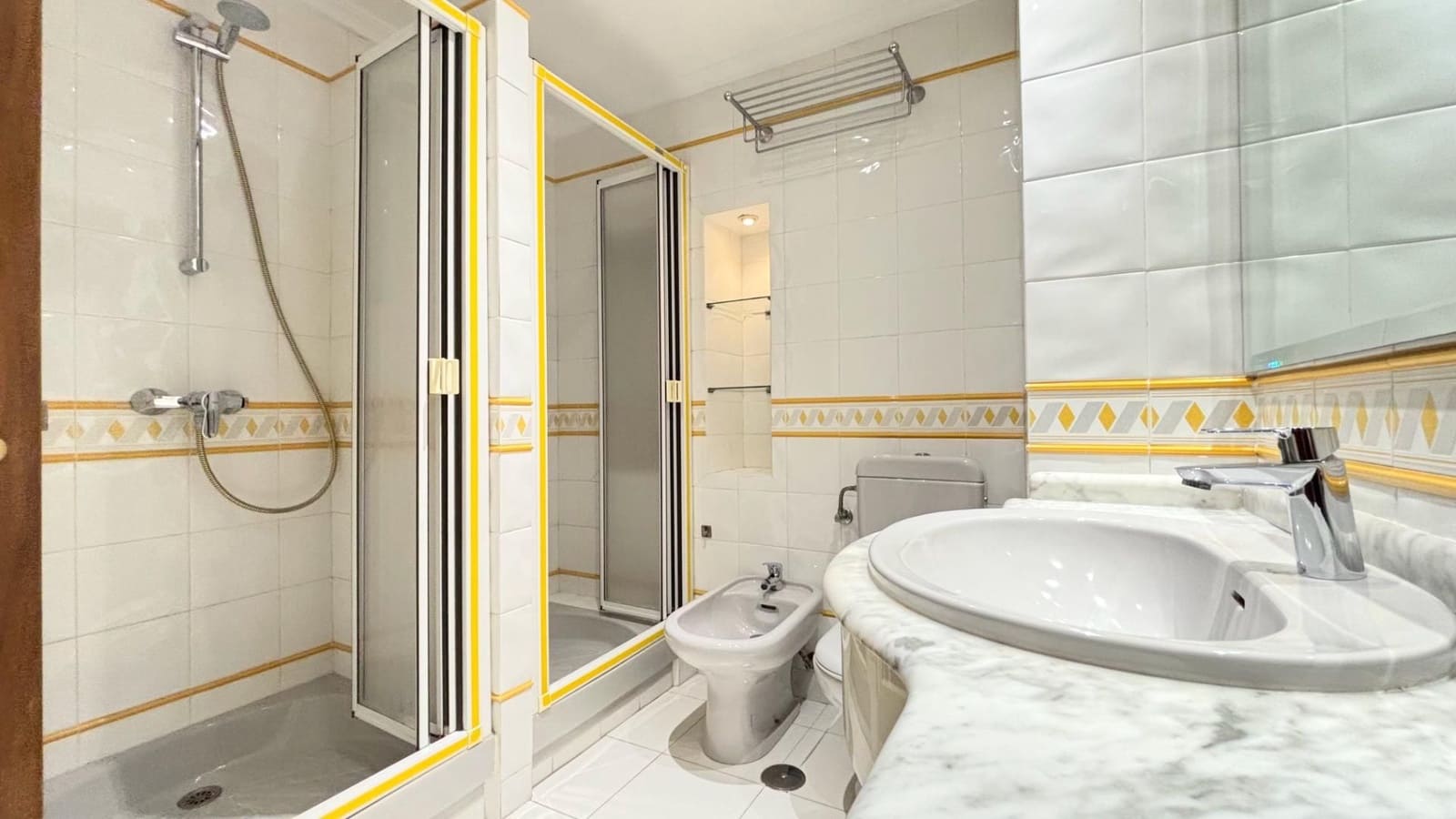 2 chambre Appartement à vendre à Alicante ville - 760 000 € (Ref: 9650530)