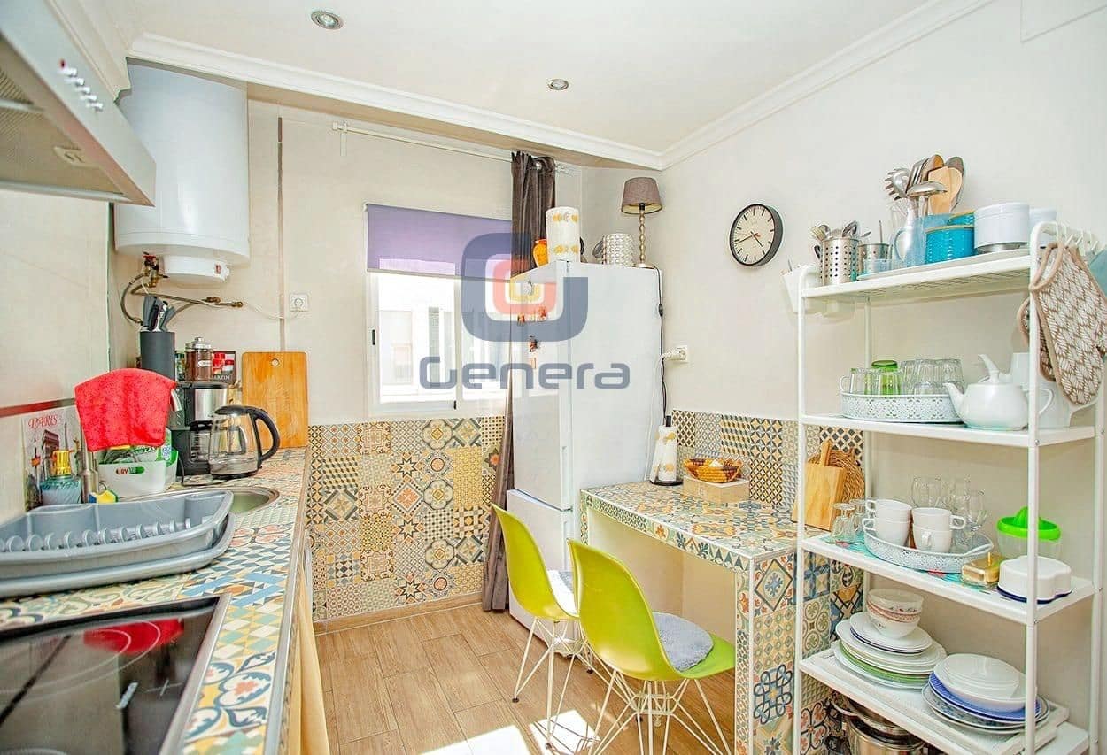 3 slaapkamer Flat te koop in Alicante stad met garage - € 159.000 (Ref: 9665339)