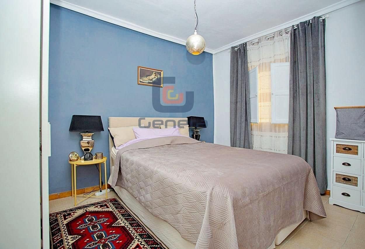 3 slaapkamer Flat te koop in Alicante stad met garage - € 159.000 (Ref: 9665339)