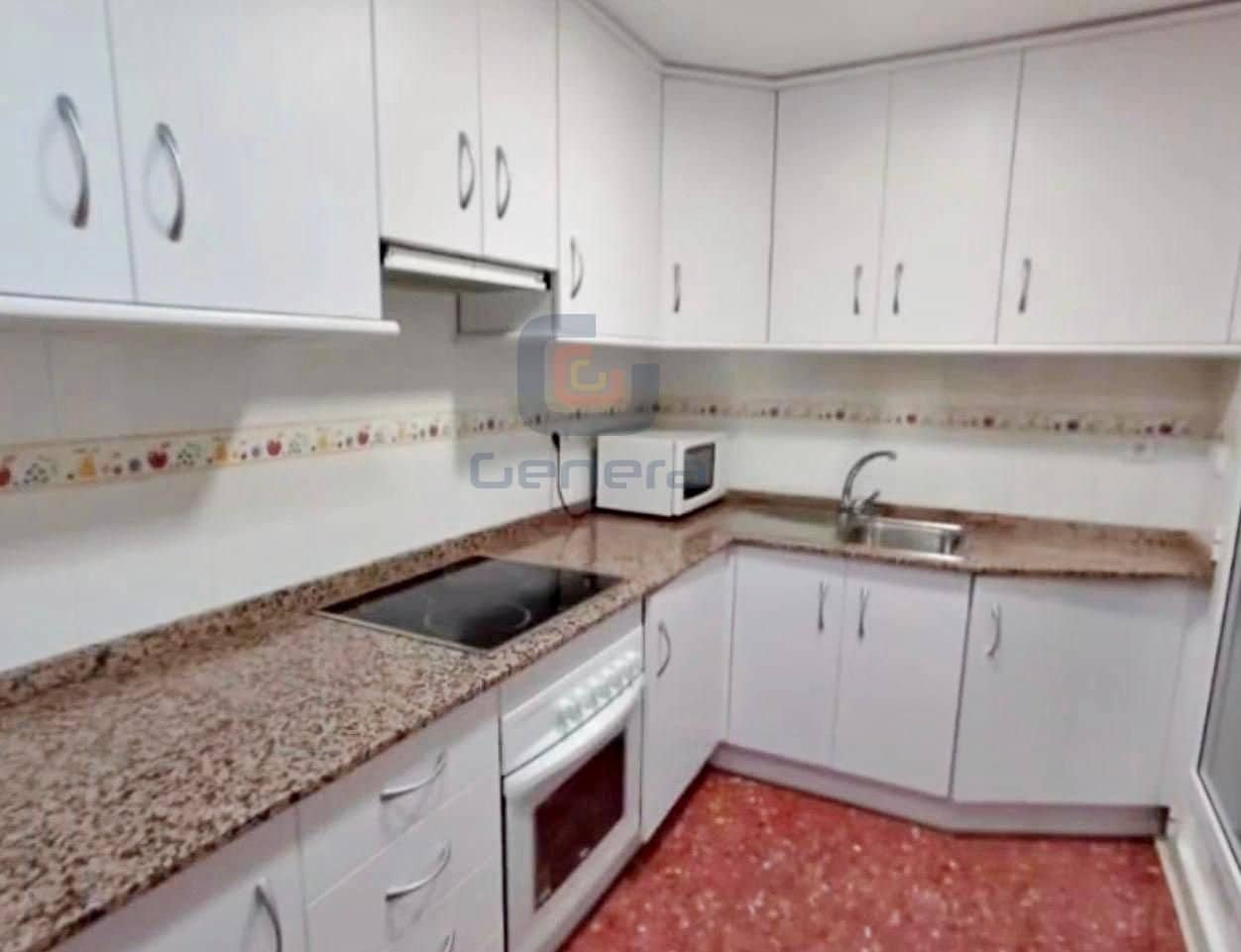 Piso de 2 habitaciones en Alicante / Alacant ciudad en venta con garaje - 269.000 € (Ref: 9679314)