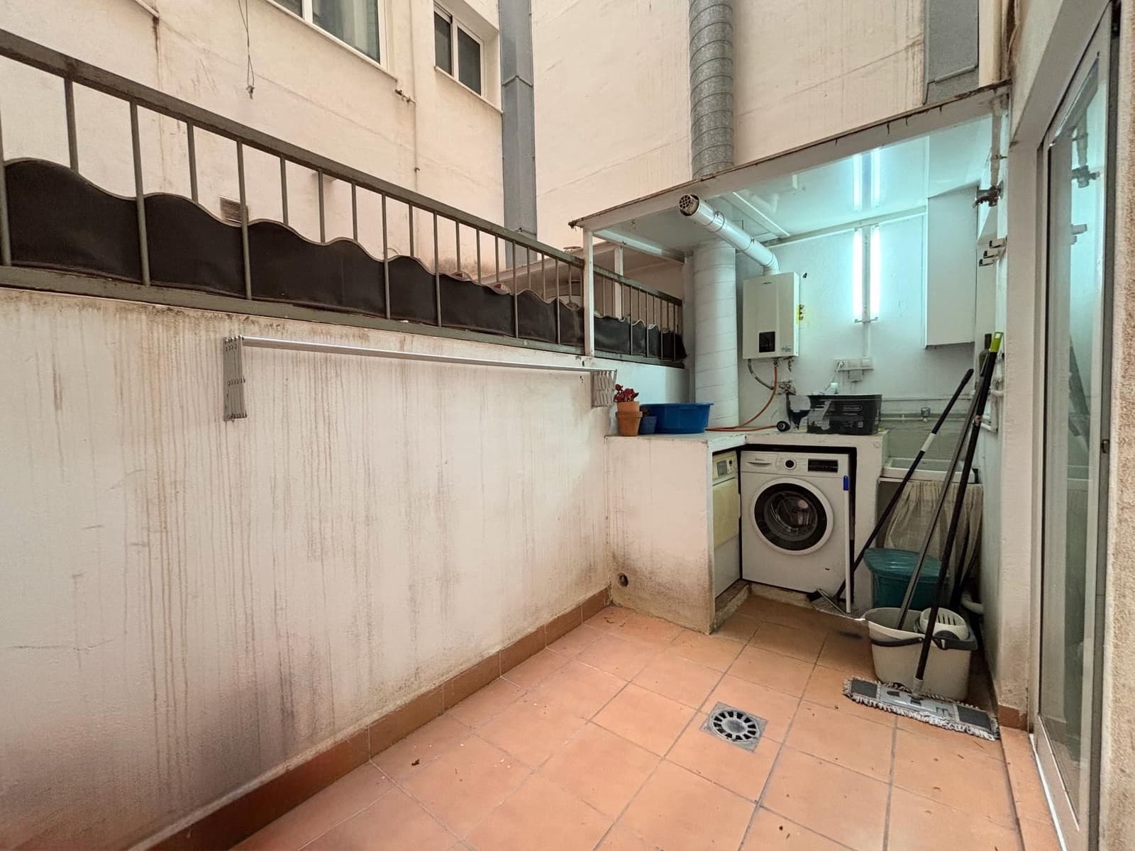 4 bedroom Flat for sale in Alicante / Alacant city - € 469,000 (Ref: 9691484)