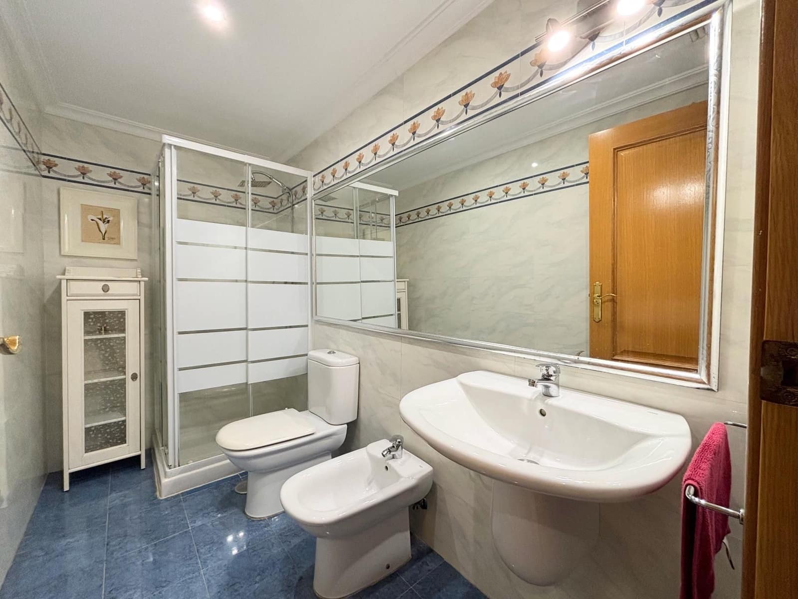 4 bedroom Flat for sale in Alicante / Alacant city - € 469,000 (Ref: 9691484)