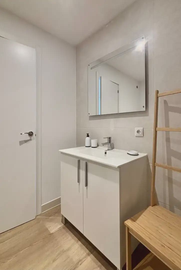 Apartament na sprzedaż w Miasto Alicante / Alacant - 255 000 € (Ref: 9715720)