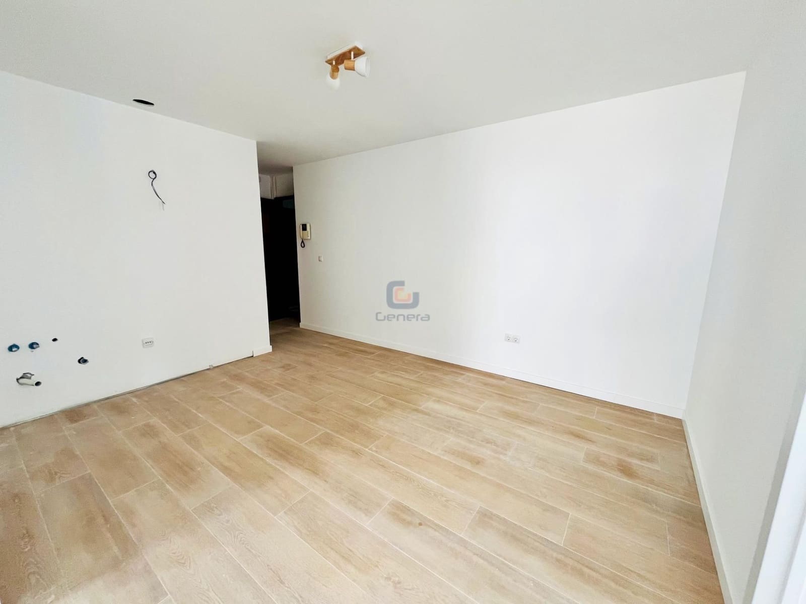 2 bedroom Flat for sale in Alicante / Alacant city - € 269,900 (Ref: 9720906)