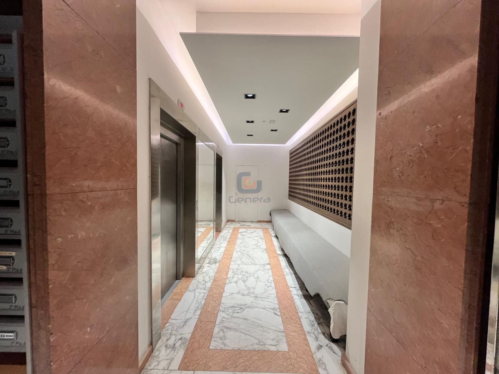 2 bedroom Flat for sale in Alicante / Alacant city - € 269,900 (Ref: 9720906)