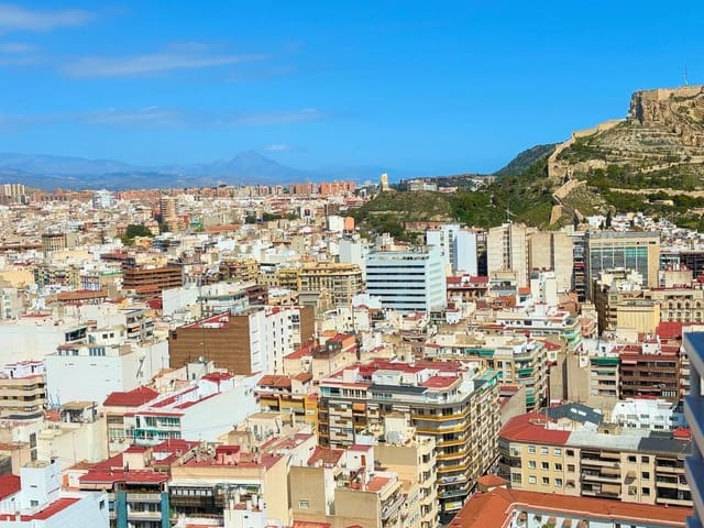 2 chambre Appartement à vendre à Ensanche - Diputacion, Alicante ville - 320 000 € (Ref: 9722702)