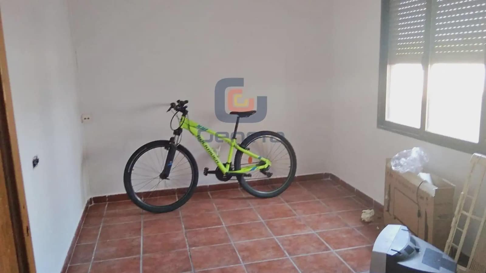 2 bedroom Flat for sale in Elche / Elx with garage - € 650,000 (Ref: 9725052)