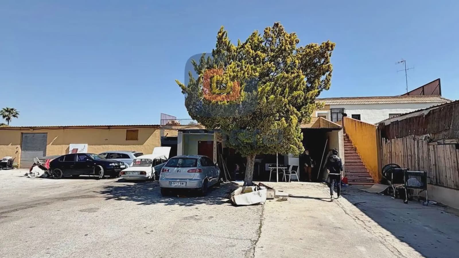 2 bedroom Flat for sale in Elche / Elx with garage - € 650,000 (Ref: 9725052)