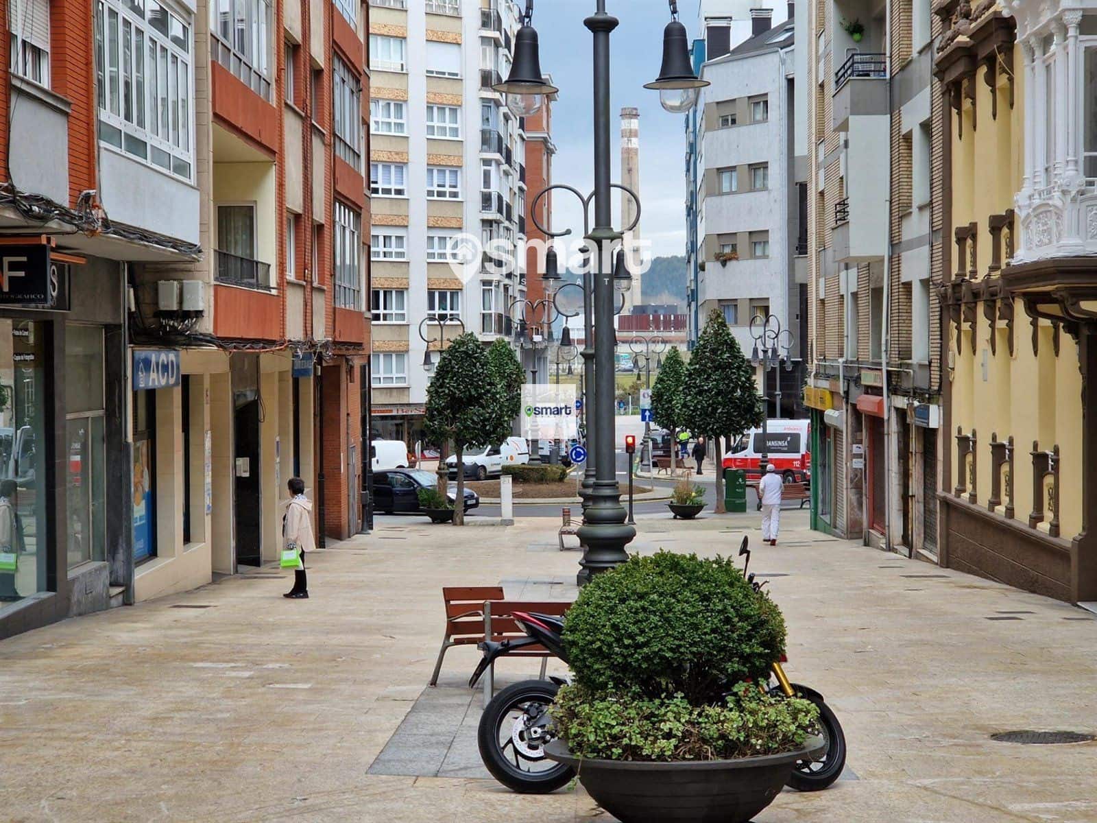 Local Comercial en Avilés en venta - 74.500 € (Ref: 8171351)