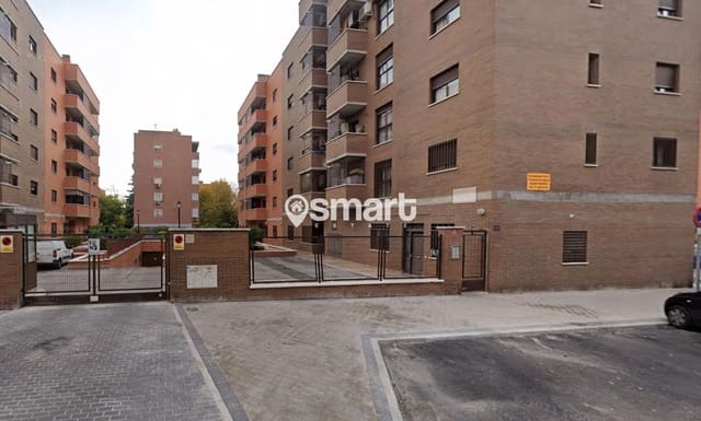 Garage for sale in Casco Histórico de Vallecas, Madrid city - € 20,100 (Ref: 8171423)