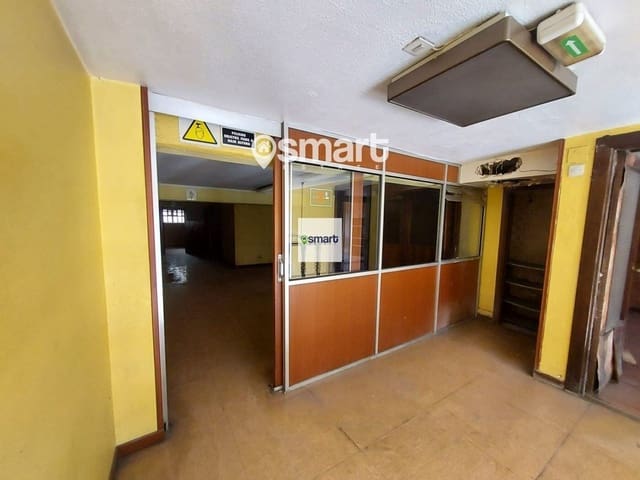 Erhverv til salg i Centro Urbano, Oviedo - € 119.000 (Ref: 8171487)