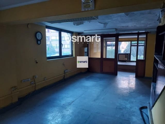 Erhverv til salg i Centro Urbano, Oviedo - € 119.000 (Ref: 8171487)