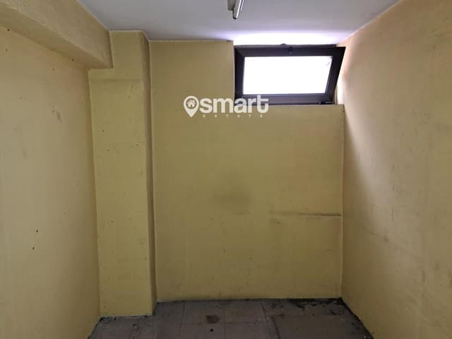 Erhverv til salg i Centro Urbano, Oviedo - € 119.000 (Ref: 8171487)