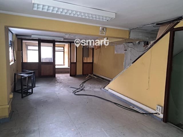 Erhverv til salg i Centro Urbano, Oviedo - € 119.000 (Ref: 8171487)