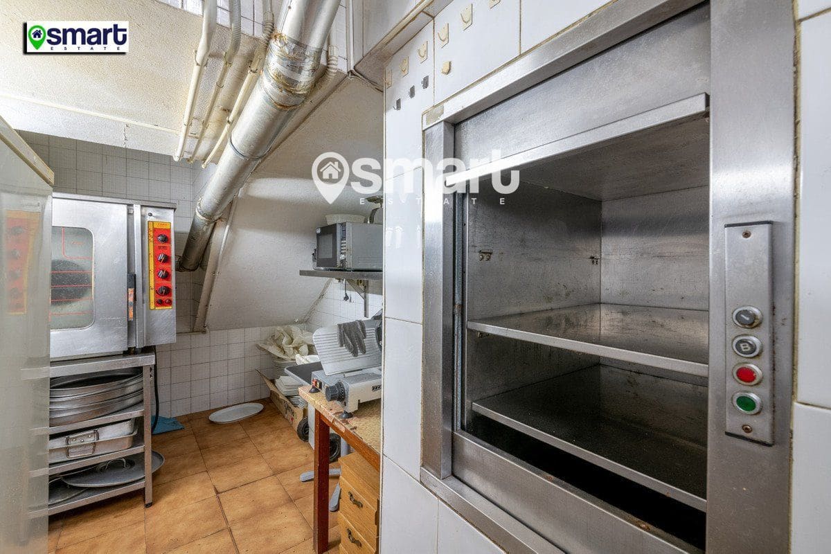 5 soverom Restaurant/Bar til salgs i Gijon - € 650 000 (Ref: 8171507)