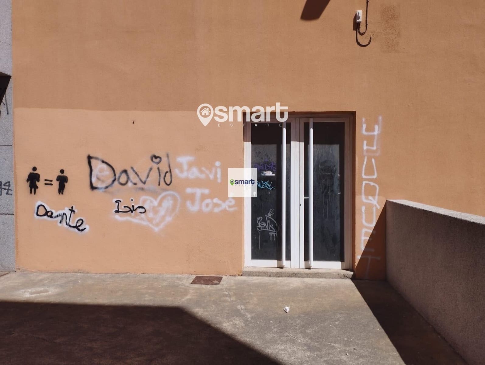 Kommersiell til salgs i Arucas - € 73 000 (Ref: 8171515)