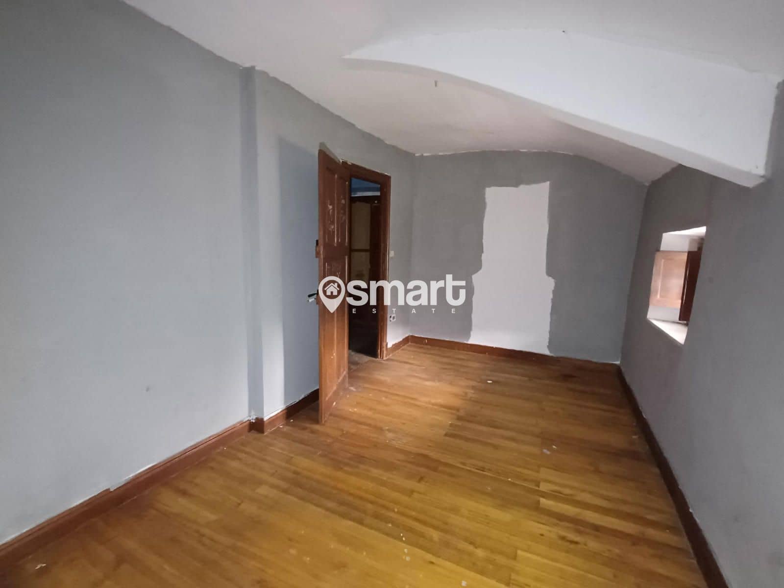 8 soveværelse Villa til salg i Guriezo - € 100.000 (Ref: 8171557)