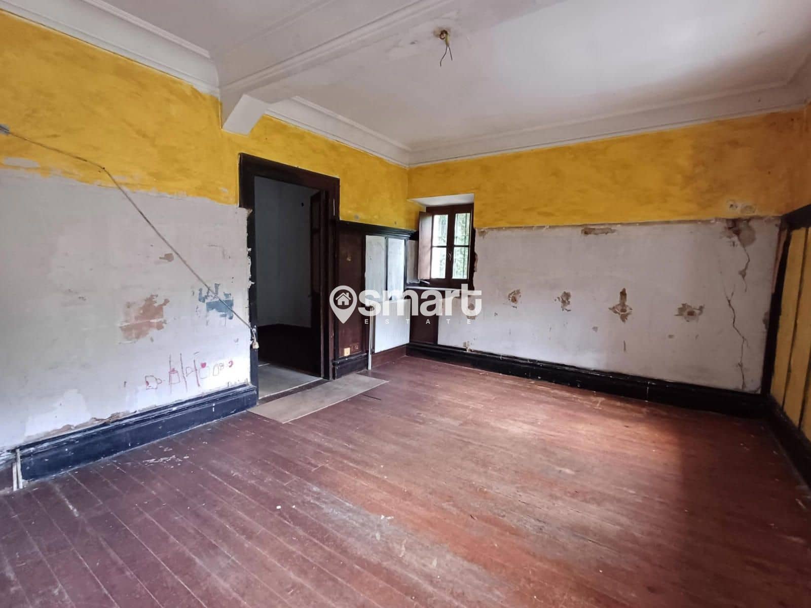 8 soveværelse Villa til salg i Guriezo - € 100.000 (Ref: 8171557)